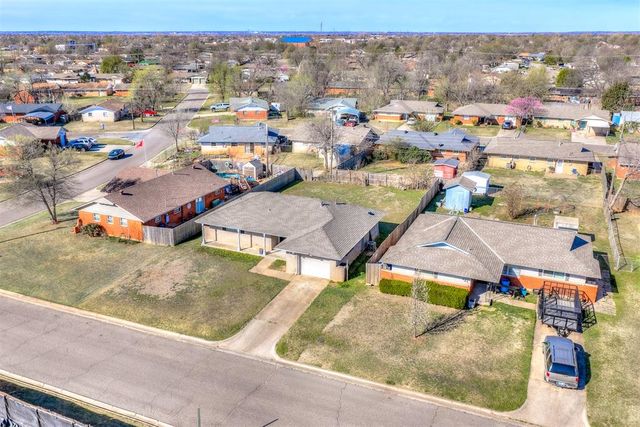 125 S Dillon Avenue, Moore, OK 73160
