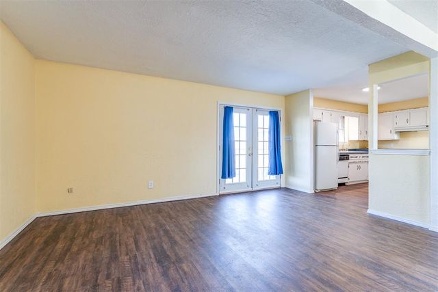 125 S Dillon Avenue, Moore, OK 73160