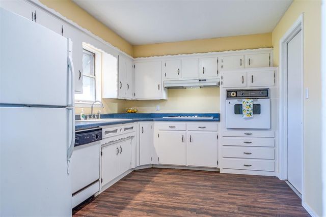 125 S Dillon Avenue, Moore, OK 73160