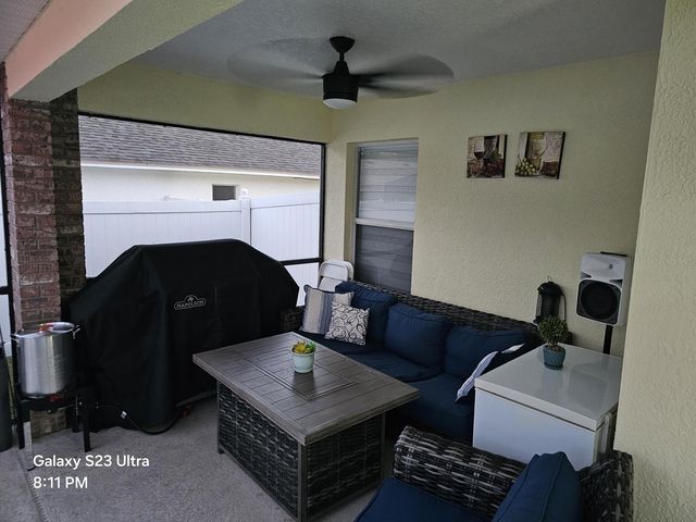 2256 TOWERING OAKS CIRCLE, Seffner, FL 33584