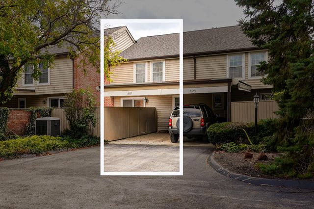 1689 Saint Albans Court, 22-89, Columbus, OH 43220