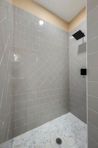 1505 Red Oak Street, Bryan, TX 77803