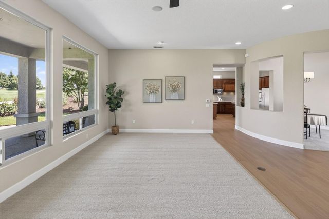 1607 Barn Valley Ln, Lincoln, CA 95648