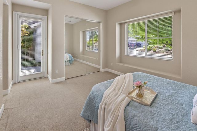1607 Barn Valley Ln, Lincoln, CA 95648