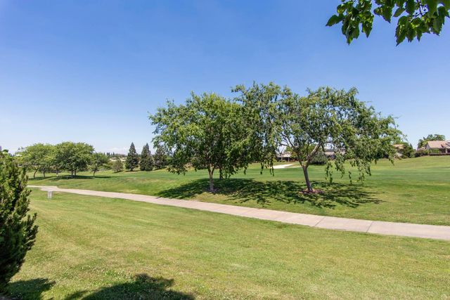 1607 Barn Valley Ln, Lincoln, CA 95648