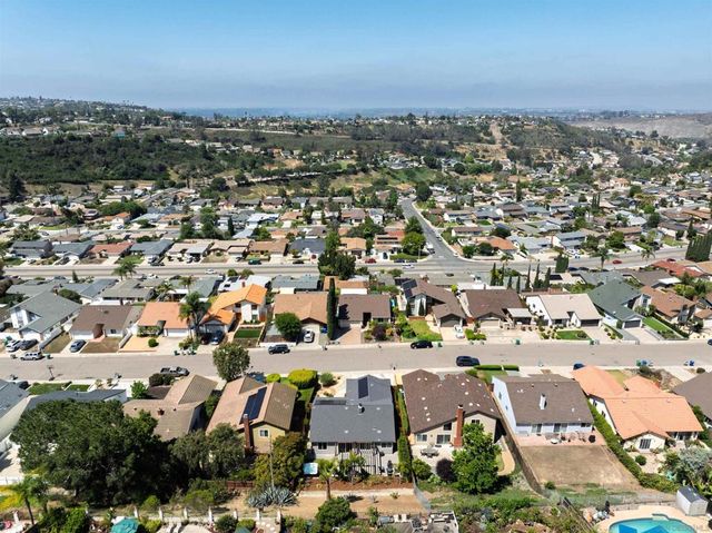 7477 Volclay, San Diego, CA 92119
