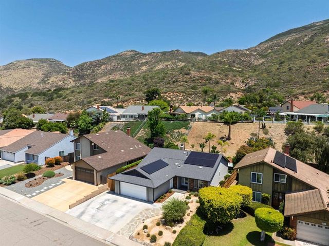 7477 Volclay, San Diego, CA 92119