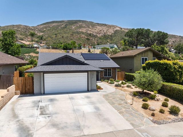 7477 Volclay, San Diego, CA 92119