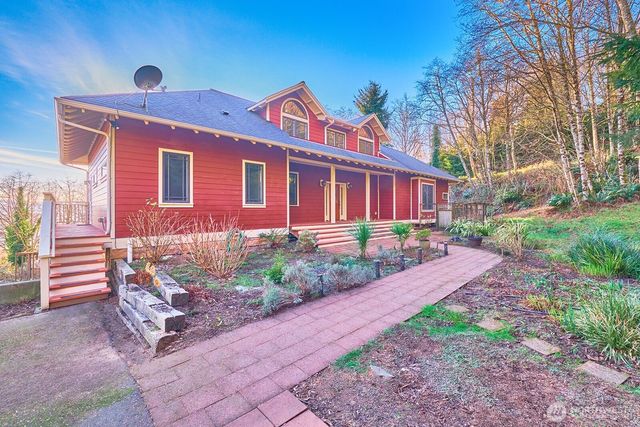 2147 Klahanee Drive, Ilwaco, WA 98624