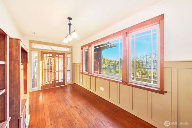 2147 Klahanee Drive, Ilwaco, WA 98624