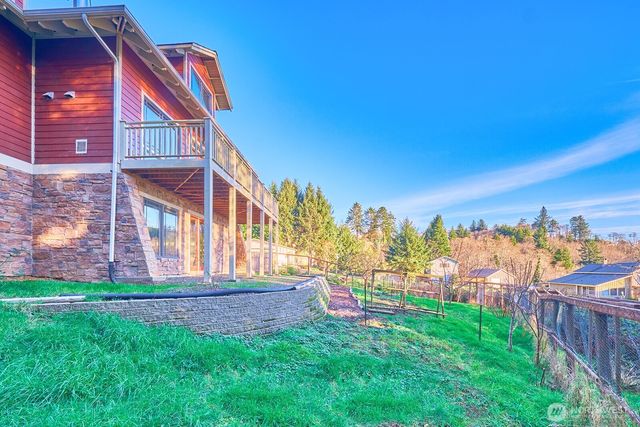 2147 Klahanee Drive, Ilwaco, WA 98624