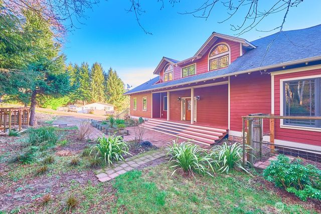 2147 Klahanee Drive, Ilwaco, WA 98624