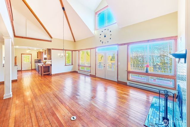 2147 Klahanee Drive, Ilwaco, WA 98624