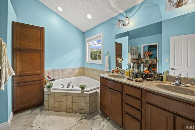 5 Rushgrove Court, Lafayette, IN 47909