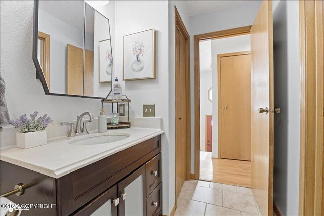 8852 Dome Circle, Eagle River, AK 99577