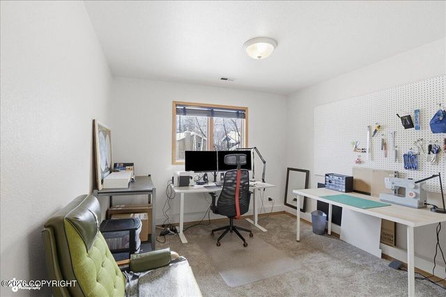 8852 Dome Circle, Eagle River, AK 99577