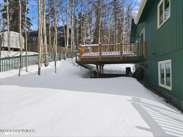 8852 Dome Circle, Eagle River, AK 99577