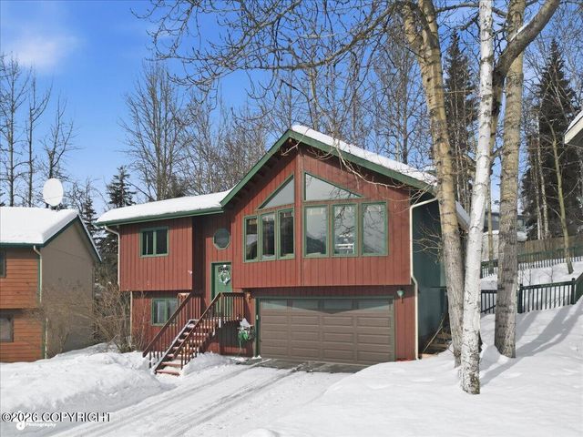 8852 Dome Circle, Eagle River, AK 99577