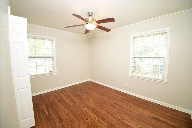 10 S 106th East Place, Tulsa, OK 74128