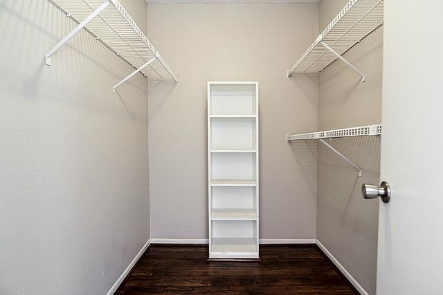 2818 S Bartell Drive 312, Houston, TX 77054