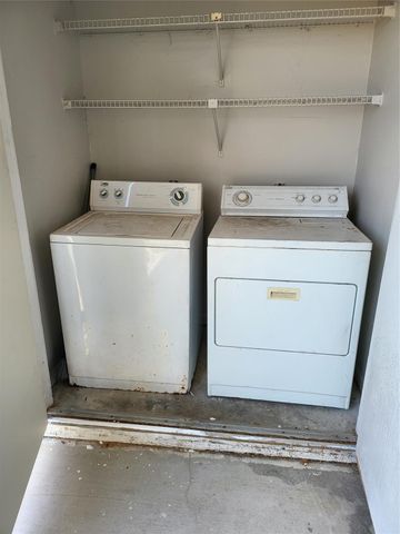 2818 S Bartell Drive 312, Houston, TX 77054