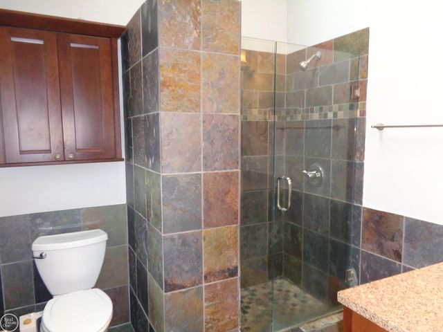 40 Riverside Drive, Mount Clemens, MI 48043