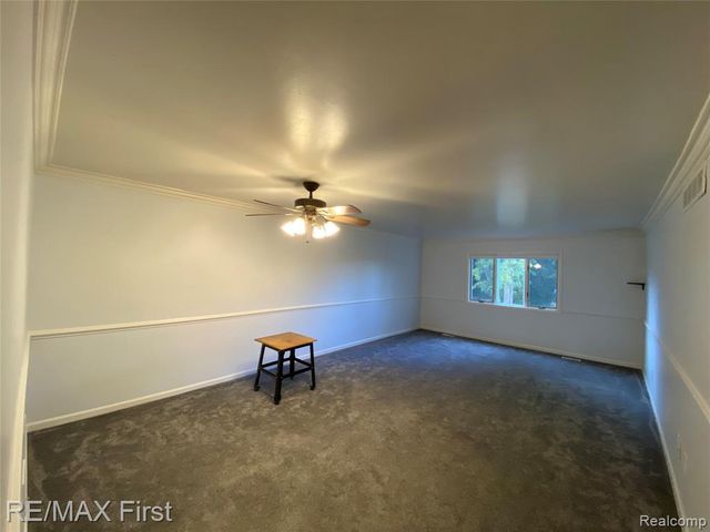 17769 Edloytom Way, Clinton Township, MI 48038