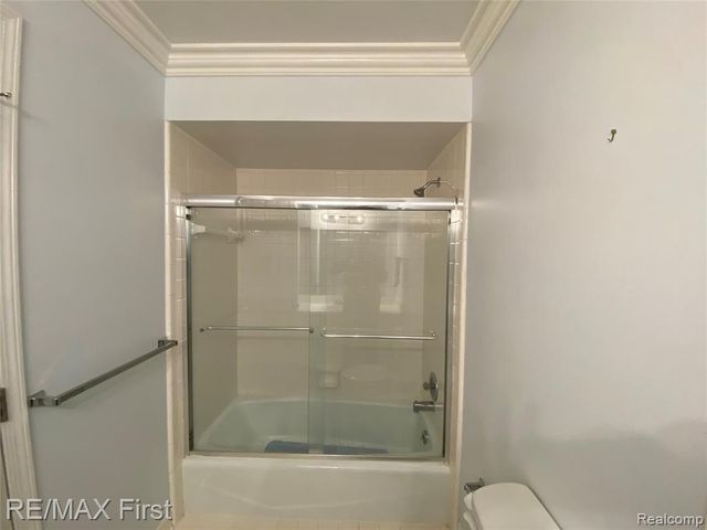 17769 Edloytom Way, Clinton Township, MI 48038