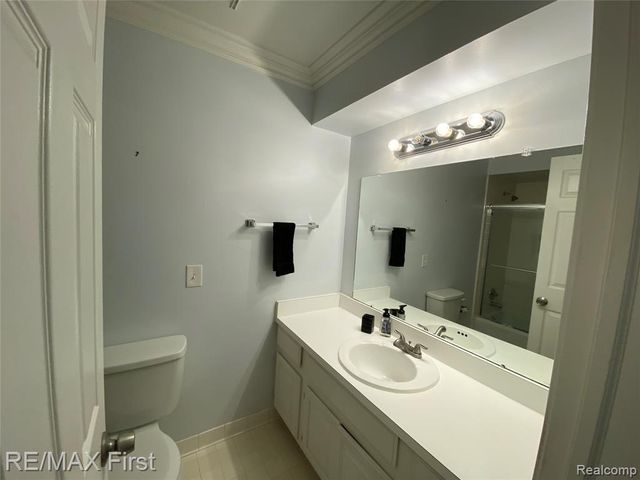 17769 Edloytom Way, Clinton Township, MI 48038