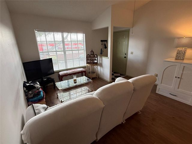 108 RESERVE CIR 212, Oviedo, FL 32765