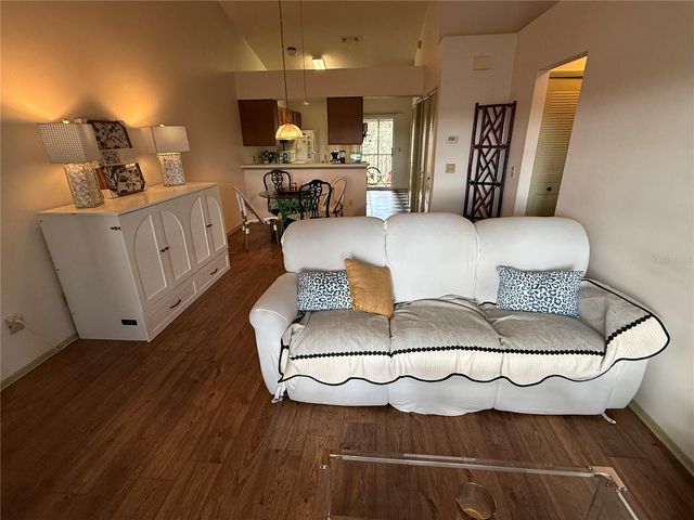 108 RESERVE CIR 212, Oviedo, FL 32765