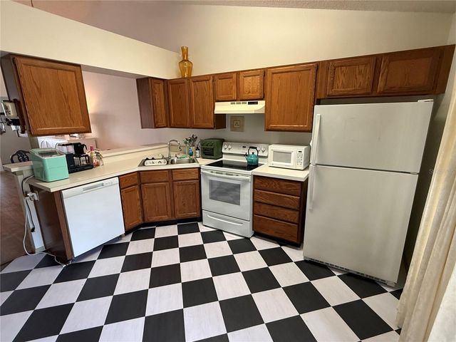 108 RESERVE CIR 212, Oviedo, FL 32765