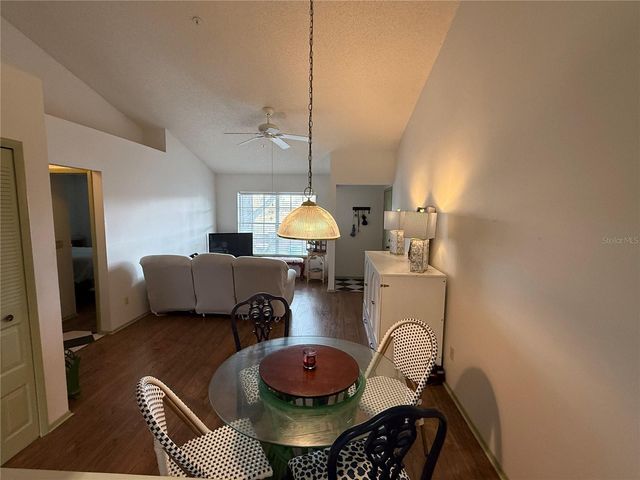 108 RESERVE CIR 212, Oviedo, FL 32765