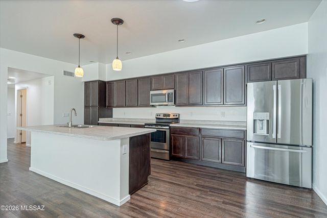 3055 N Dales Crossing Drive, Tucson, AZ 85745