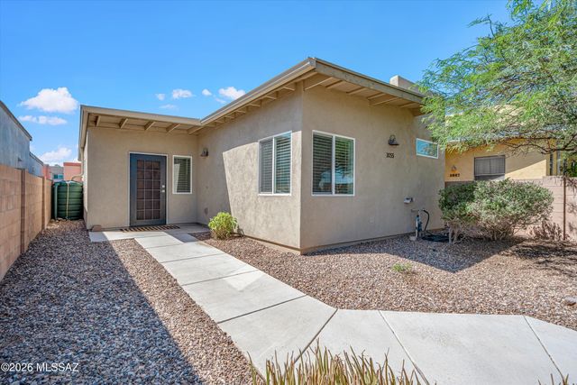 3055 N Dales Crossing Drive, Tucson, AZ 85745