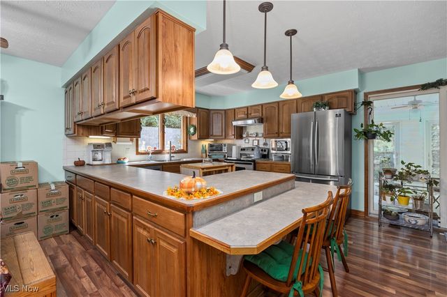 13612 Thompson Road, Vermilion, OH 44089