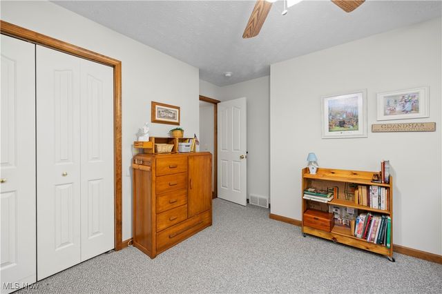 13612 Thompson Road, Vermilion, OH 44089