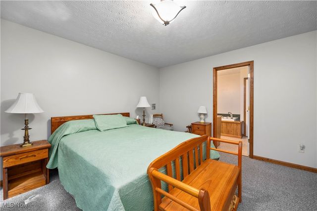 13612 Thompson Road, Vermilion, OH 44089