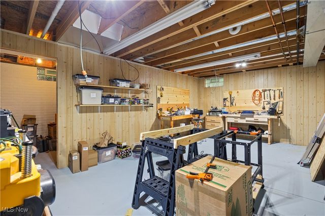 13612 Thompson Road, Vermilion, OH 44089