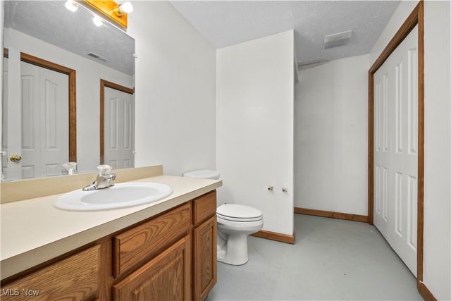 13612 Thompson Road, Vermilion, OH 44089