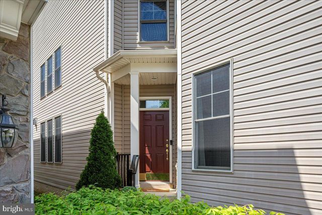 5645 TOWER HILL CIR, Alexandria, VA 22315