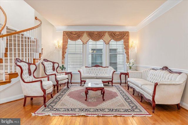 5645 TOWER HILL CIR, Alexandria, VA 22315