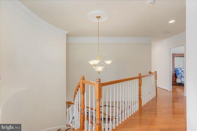 5645 TOWER HILL CIR, Alexandria, VA 22315