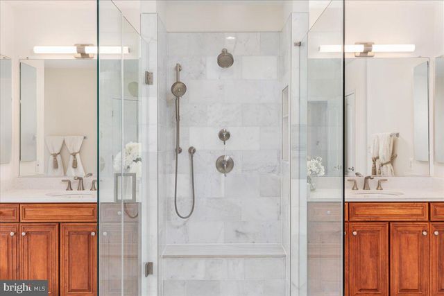5645 TOWER HILL CIR, Alexandria, VA 22315