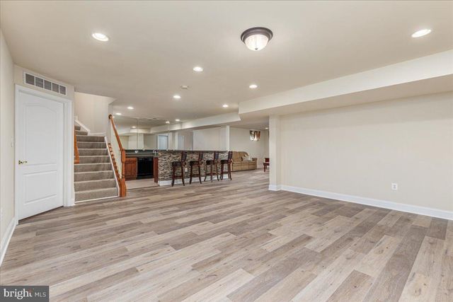 5645 TOWER HILL CIR, Alexandria, VA 22315