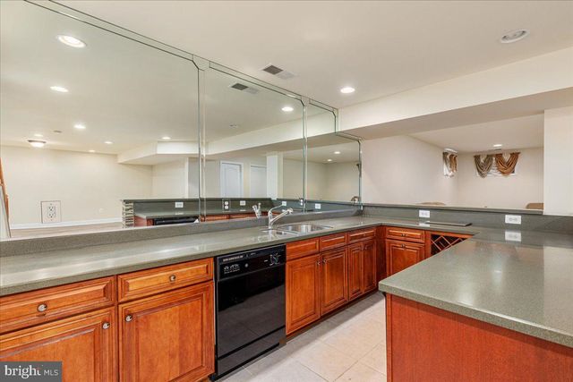 5645 TOWER HILL CIR, Alexandria, VA 22315