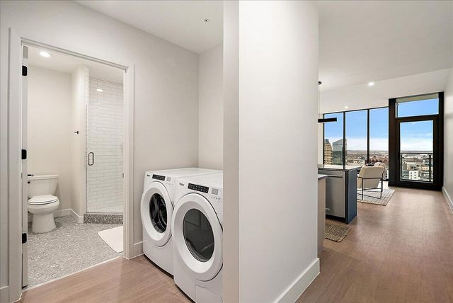 144 Oakes Street 1905, Grand Rapids, MI 49503