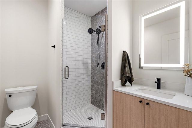 144 Oakes Street 1905, Grand Rapids, MI 49503