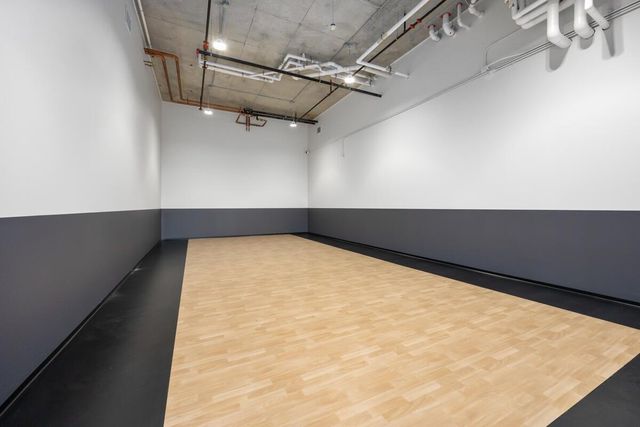 144 Oakes Street 1905, Grand Rapids, MI 49503