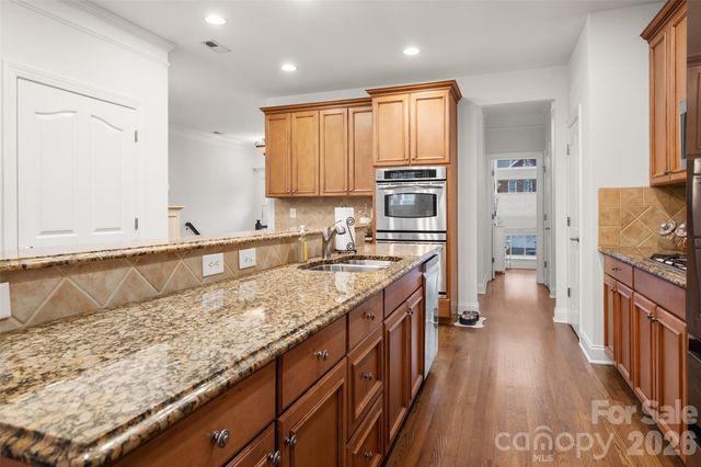 3321 Luke Crossing Drive, Charlotte, NC 28226